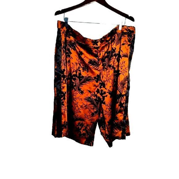 Future‎ Collective Women 2X Brown/Black Palm Tree Print Bermuda Artsy Shorts NWT - Picture 1 of 3